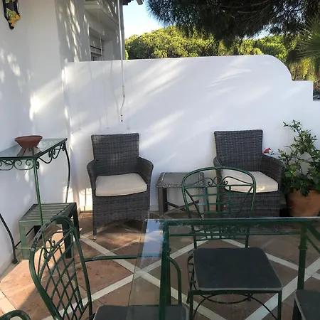 1404: 2 Bed Penthouse In El Presidente Apartment Estepona